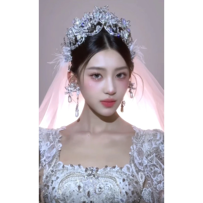 ETE高端锆石蜻蜓流苏白纱皇冠1223