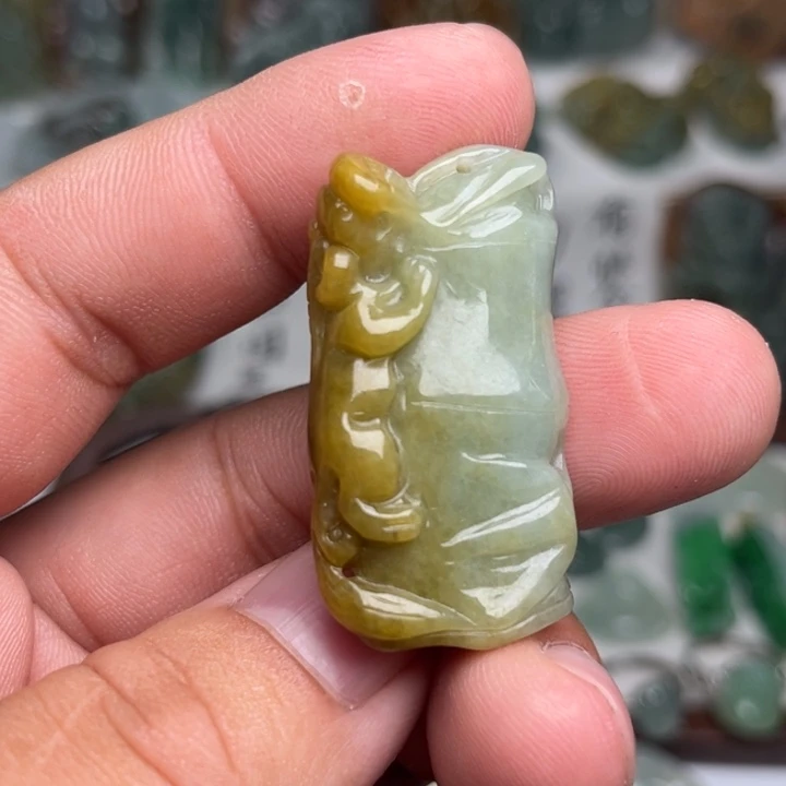 颈饰未镶嵌翡翠竹节