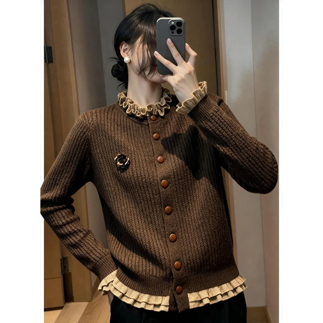 2025咖色木耳边针织衫女冬季淡人高知老钱风穿搭内搭气质长袖上衣