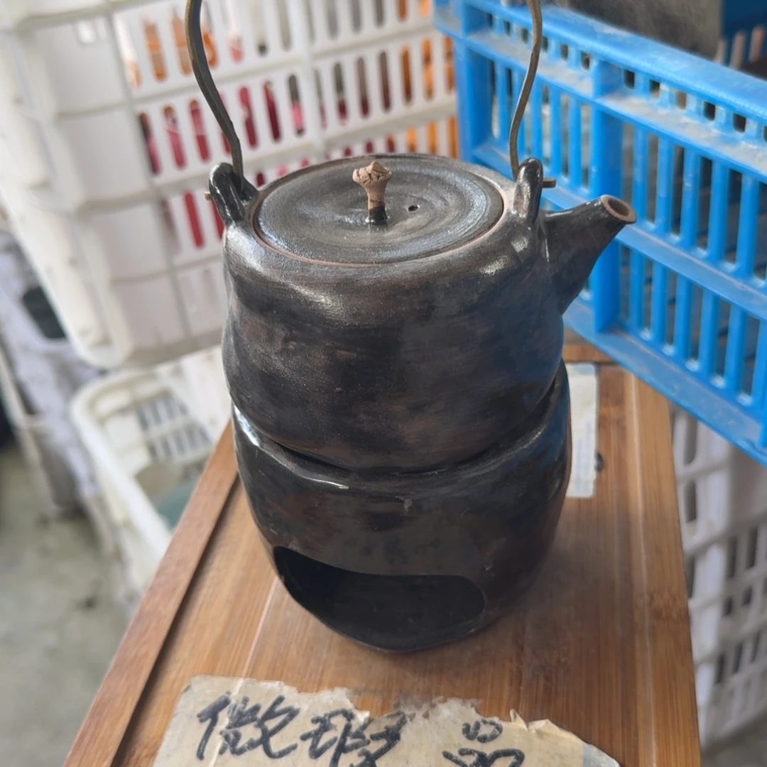 微瑕疵介意勿拍陶瓷器皿B351