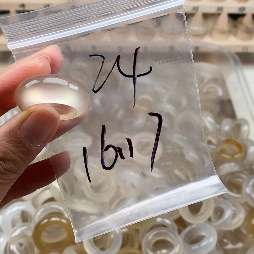 未镶嵌戒指玛瑙/玉髓?****?