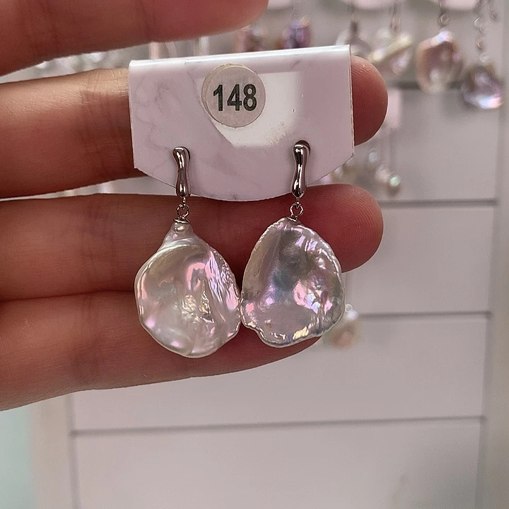 无非金属巴洛克花瓣耳饰