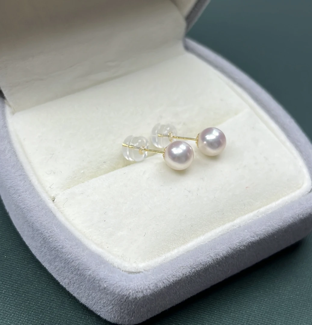 海水akoya  6毫米樱花粉小灯泡18K金素耳钉