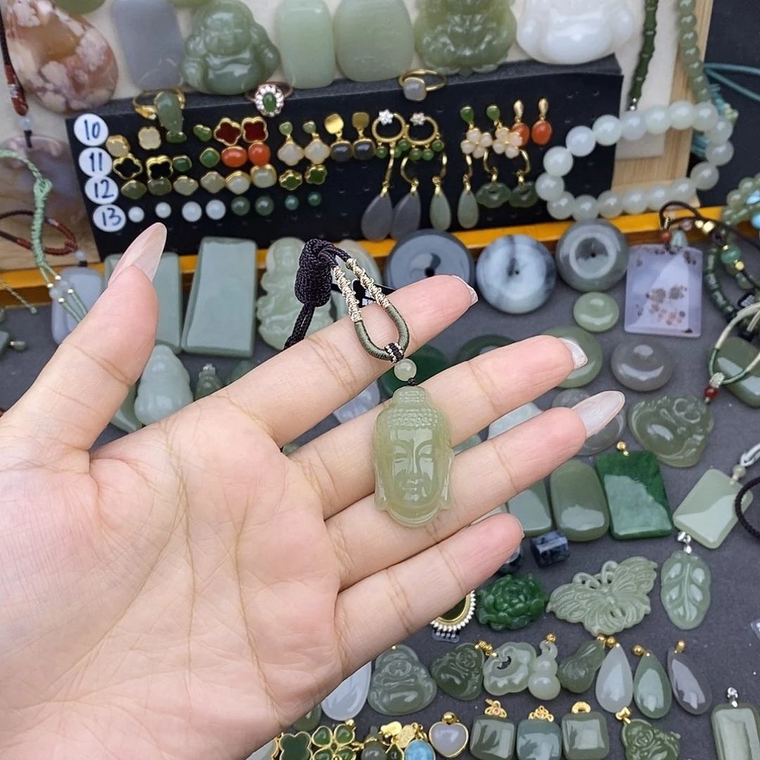 和田玉未镶嵌吊坠(不含链)