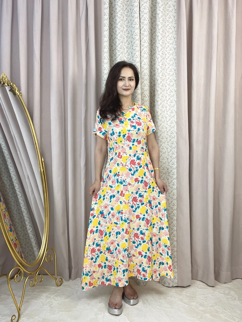 【新疆包邮】2025亚马逊春季新款气质时尚简约潮流印花V领连衣裙