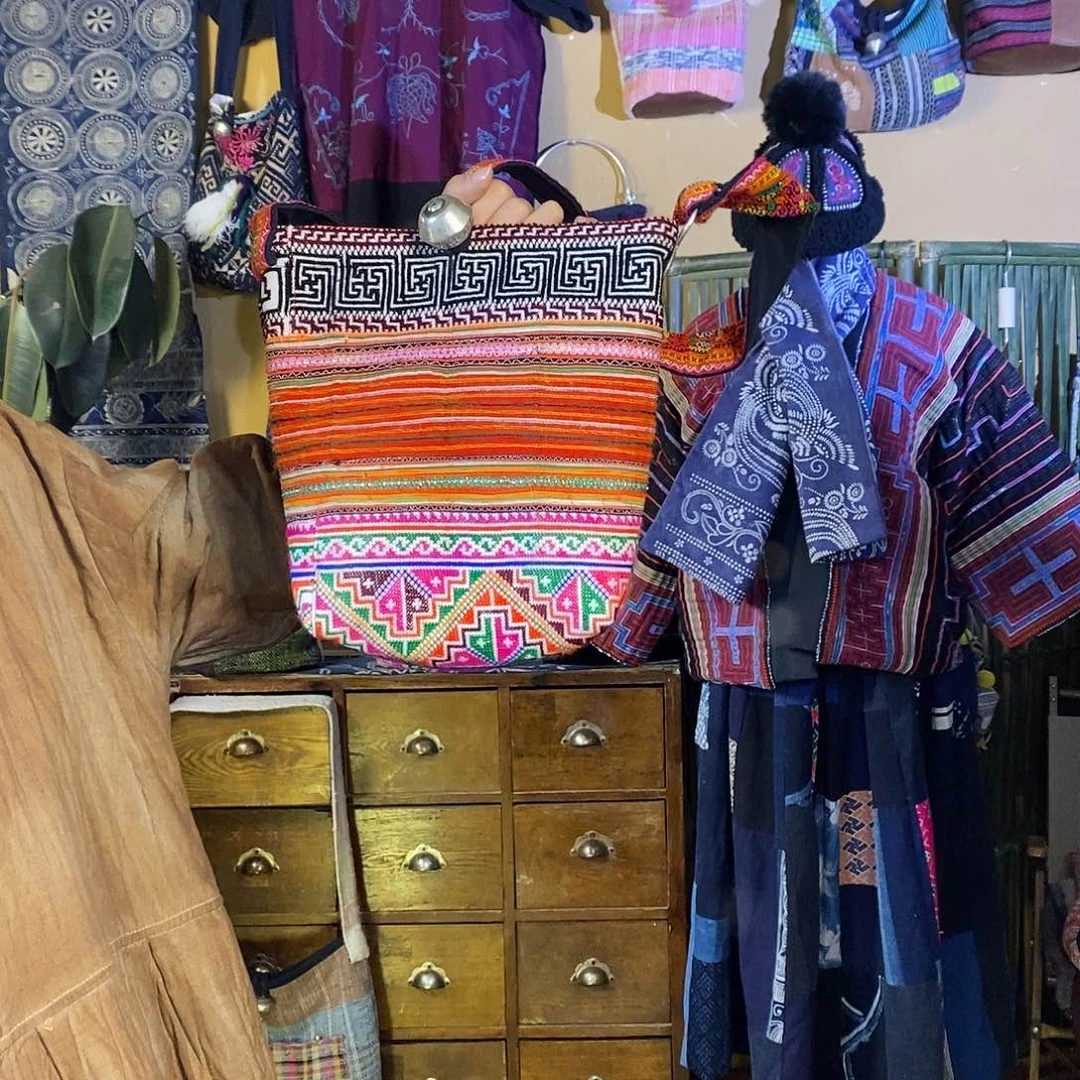 织绣手工制作包包