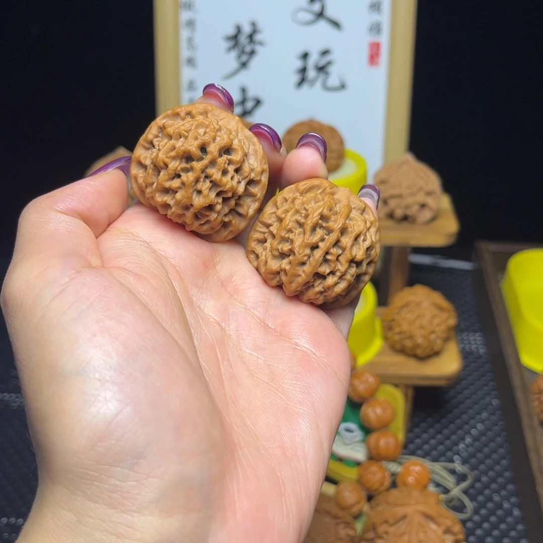 吊坠文玩核桃秦闷37全白茬