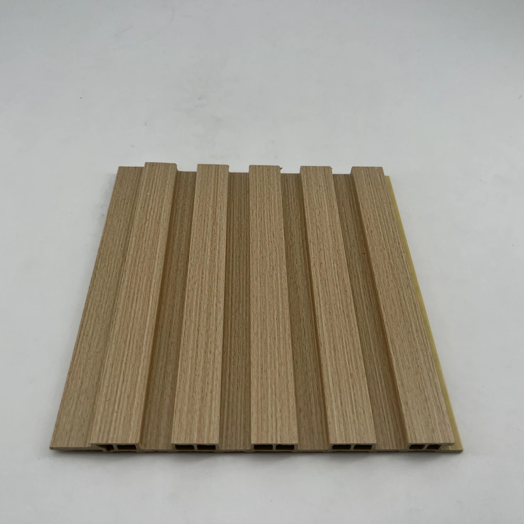 特价厂家批发装饰竹木纤维免漆格栅板工装吊顶专用背景墙护墙板