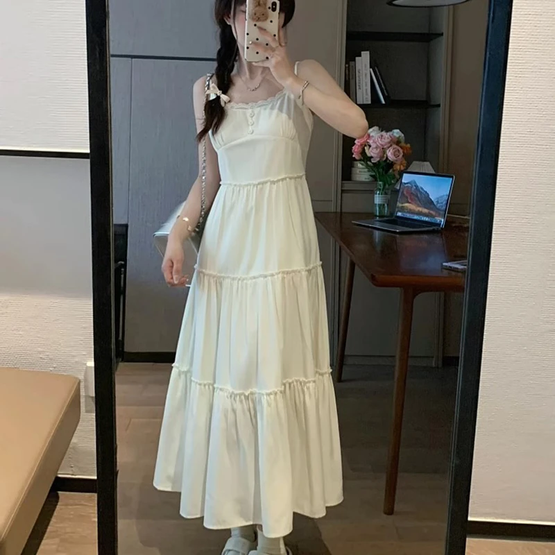 甜美法式夏日奶油白色吊带夏季白色连衣裙夏款夏季轻奢裙子小个子