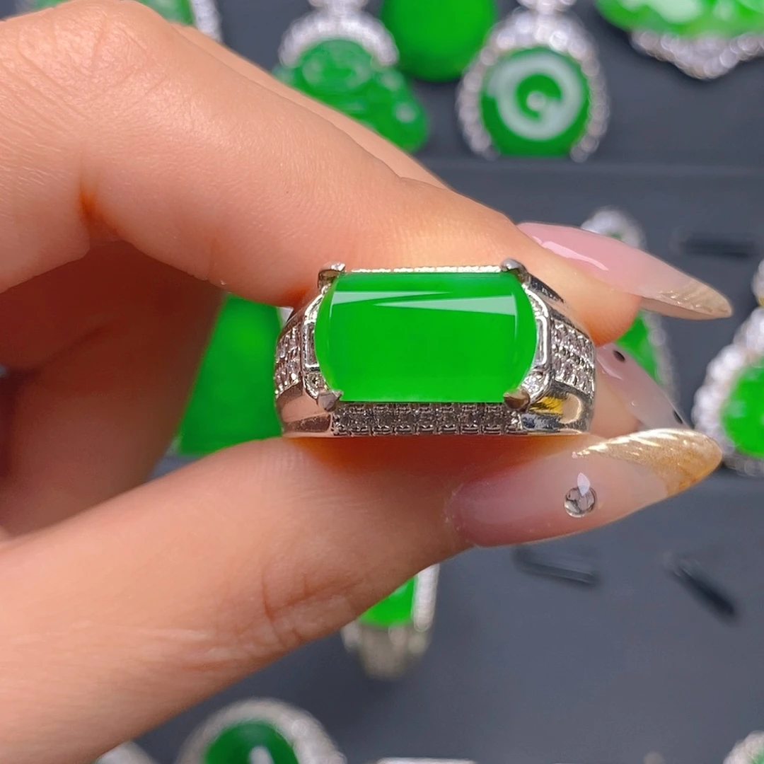 未镶嵌戒指翡翠马鞍