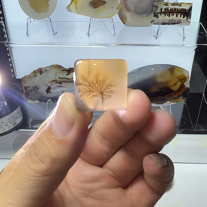 玛瑙/玉髓未镶嵌吊坠(不含链)