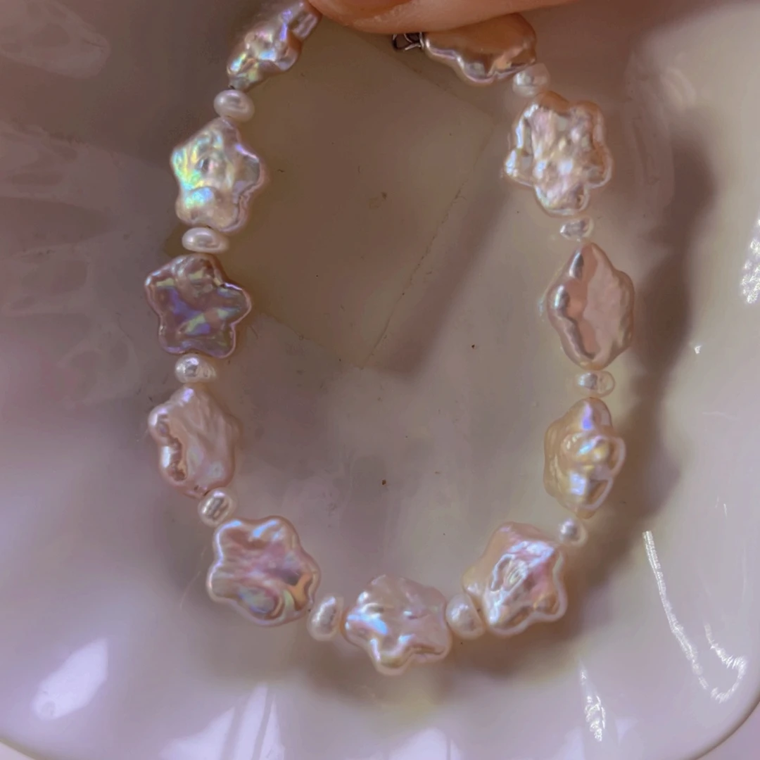 淡水珍珠手链合金