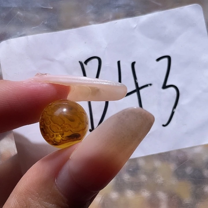 琥珀未镶嵌裸石11.7福利