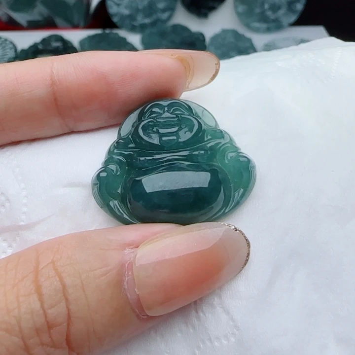 颈饰未镶嵌翡翠多样性发货天然的A货翡翠