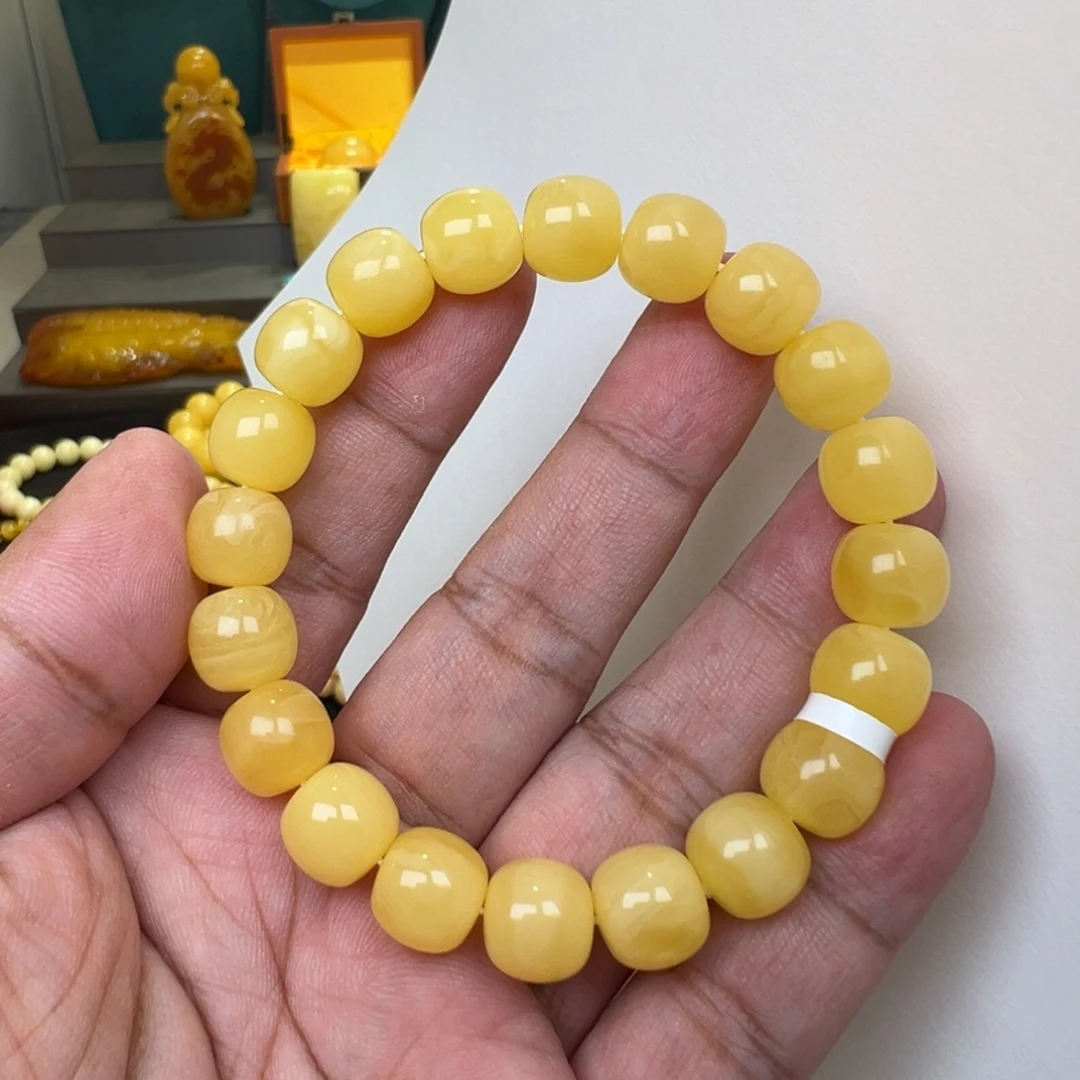 蜜蜡未镶嵌珠宝奇石11加15.83克