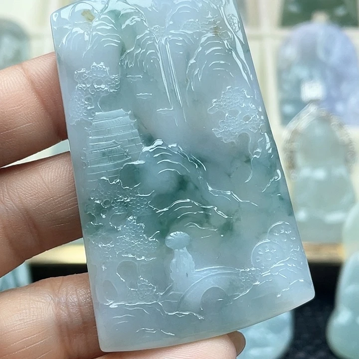 颈饰未镶嵌翡翠志*天然缅甸翡翠A货山水牌