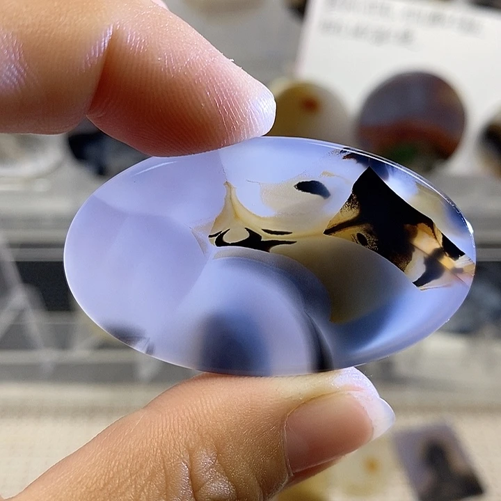 未镶嵌颈饰玛瑙/玉髓