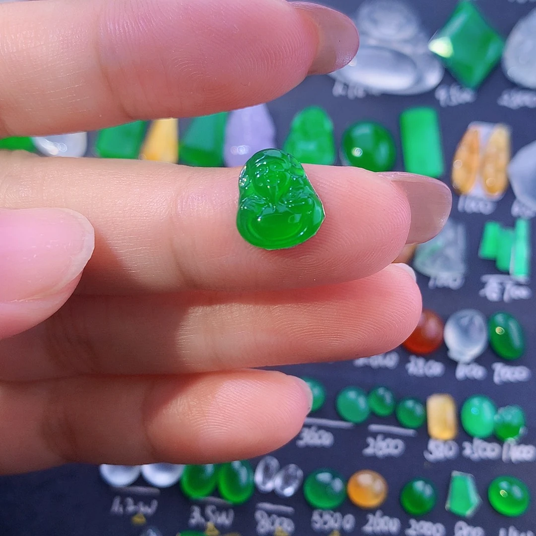 翡翠未镶嵌颈饰纯天然翡翠a货