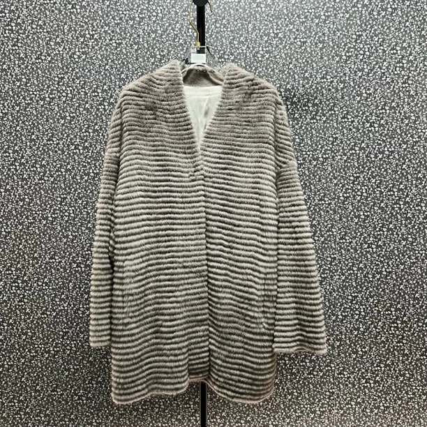 冬季新款横纹洋气灰极简风长袖通勤风中长款外套