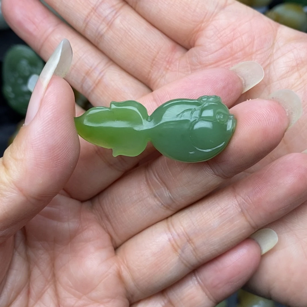 和田玉（碧玉）未镶嵌挂件