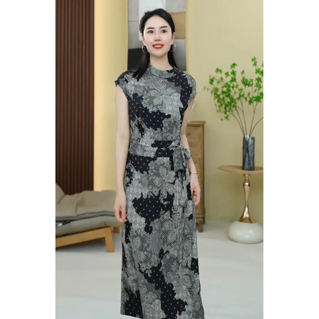 新款时尚气质休闲洋气百搭设计师款显瘦减龄连衣裙蕾丝夏季复古