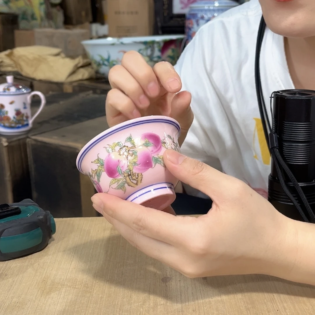 摆件////景德镇陶瓷瓷器。杯子。