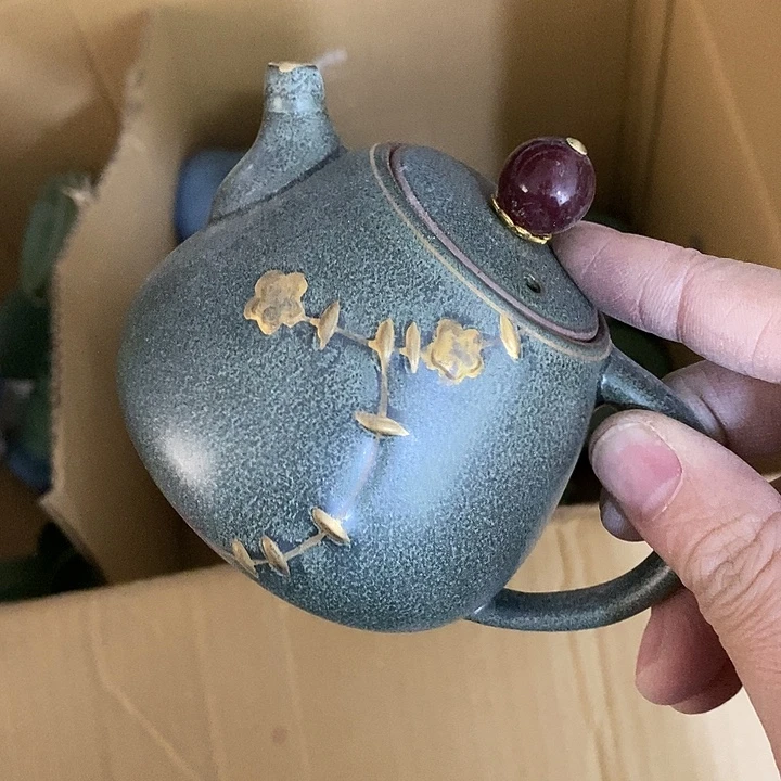 陶瓷艺术品及陶瓷制品
