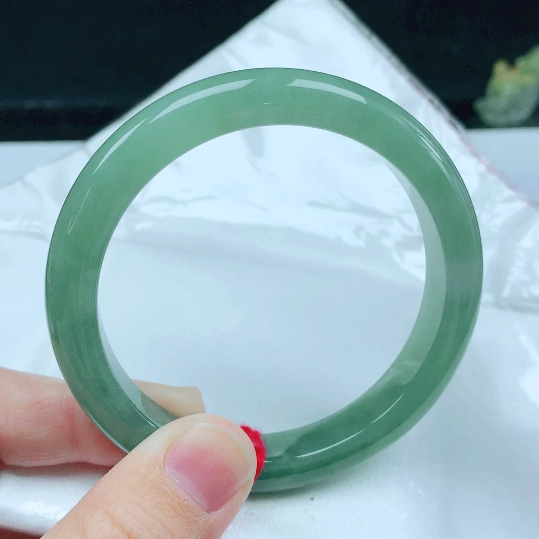 未镶嵌手镯翡翠55