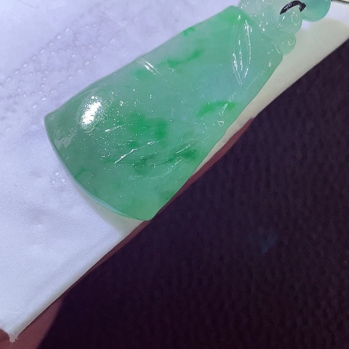 未镶嵌定制翡翠翡翠