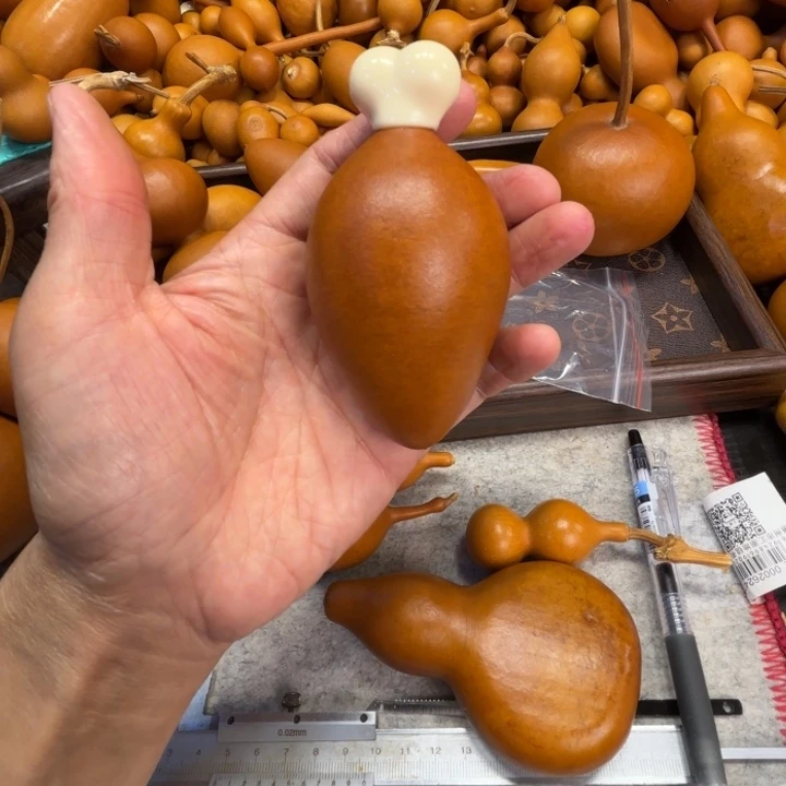 董*秀董优秀的一把机芯基金葫芦