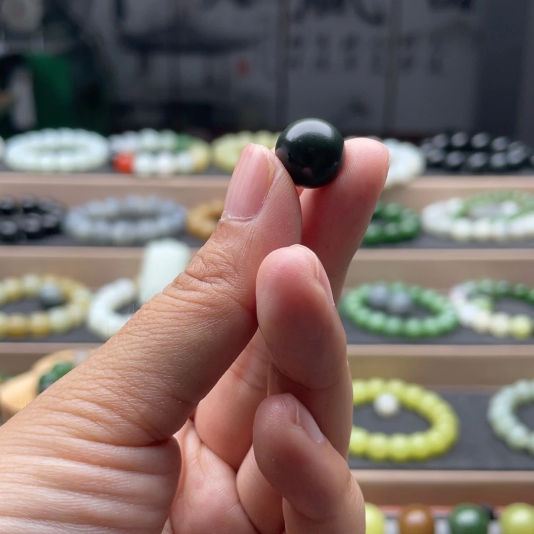 哈****手链未镶嵌和田玉12
