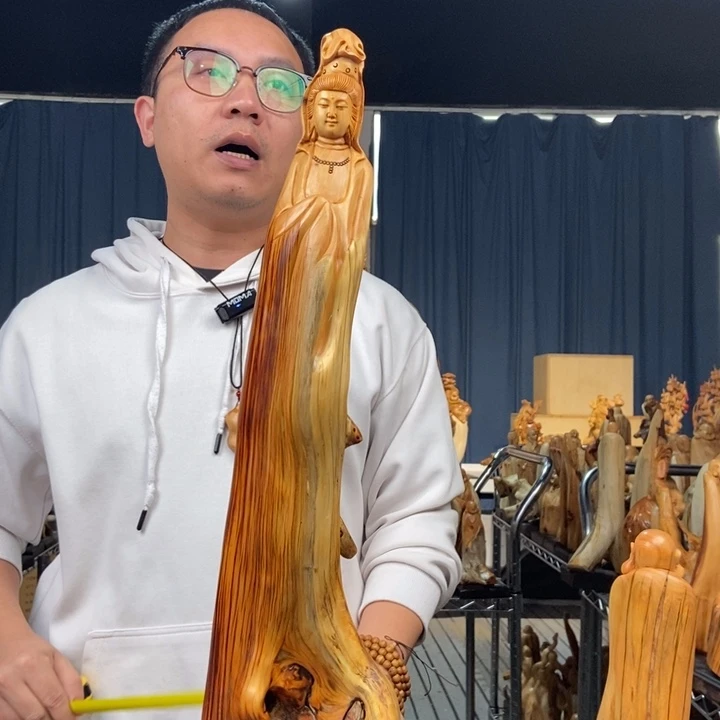 柏木（崖柏）随型摆件