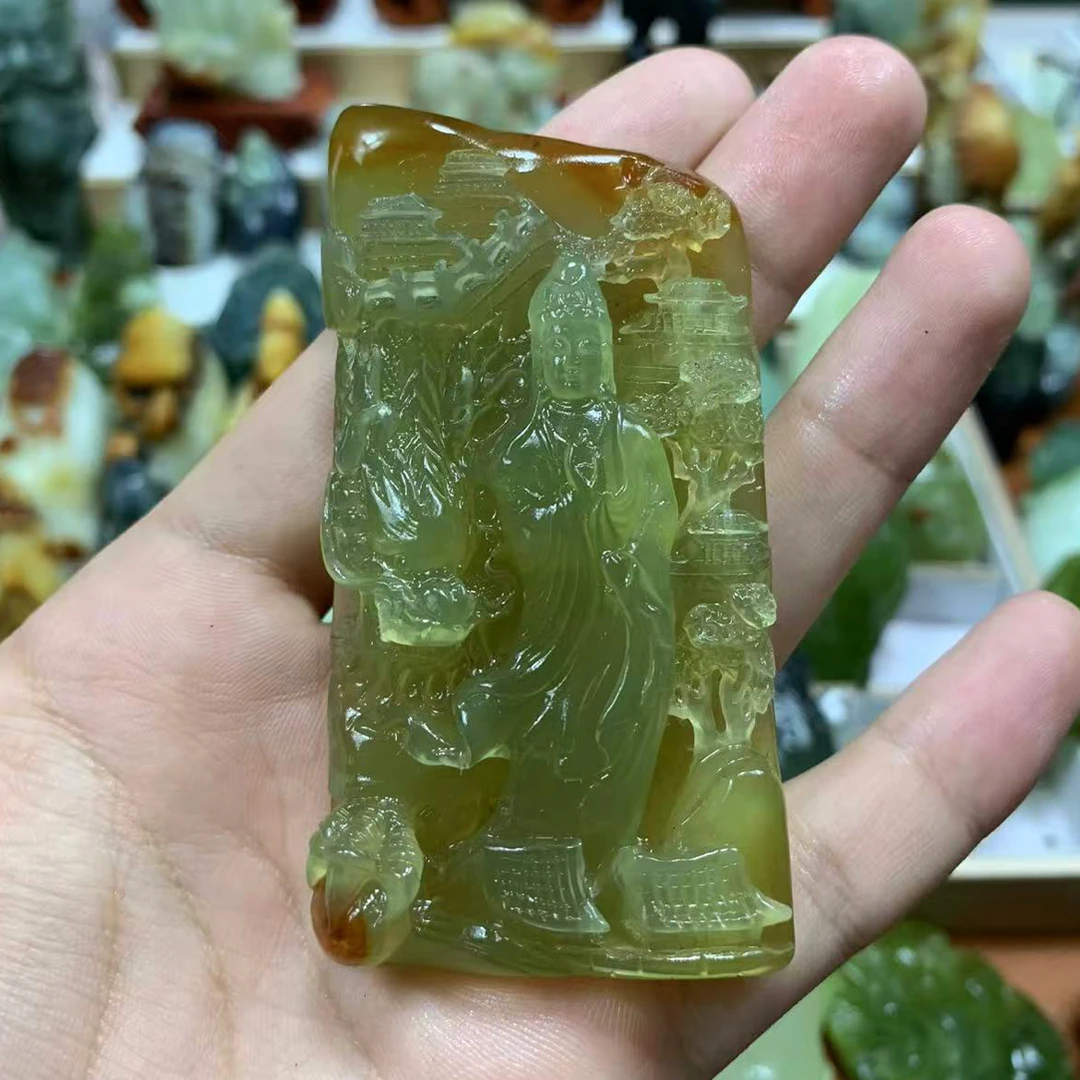 岫玉山水观音挂牌子，料子细腻，水润通透，手工雕刻.