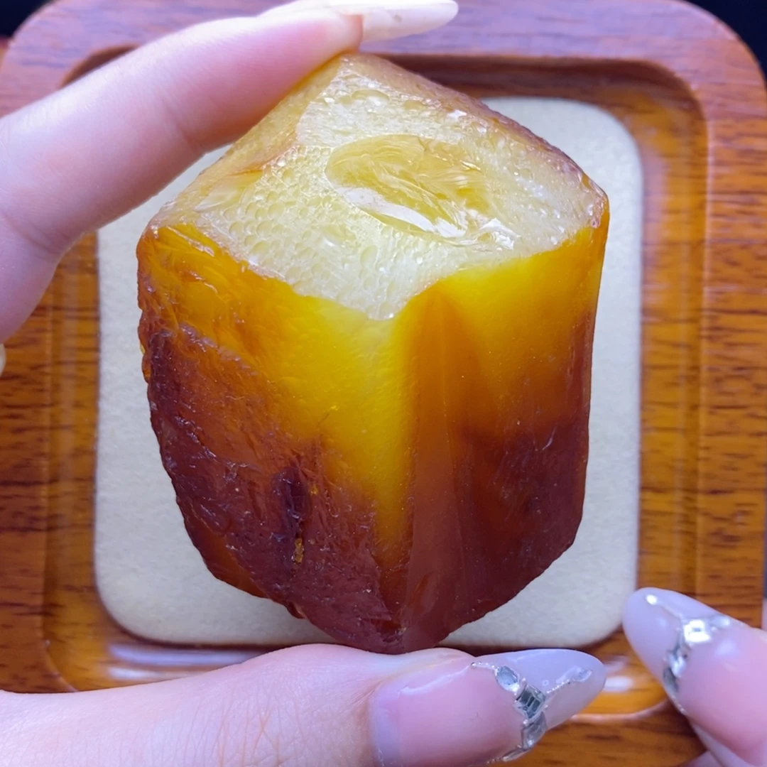 定制琥珀未镶嵌31珠子 陈