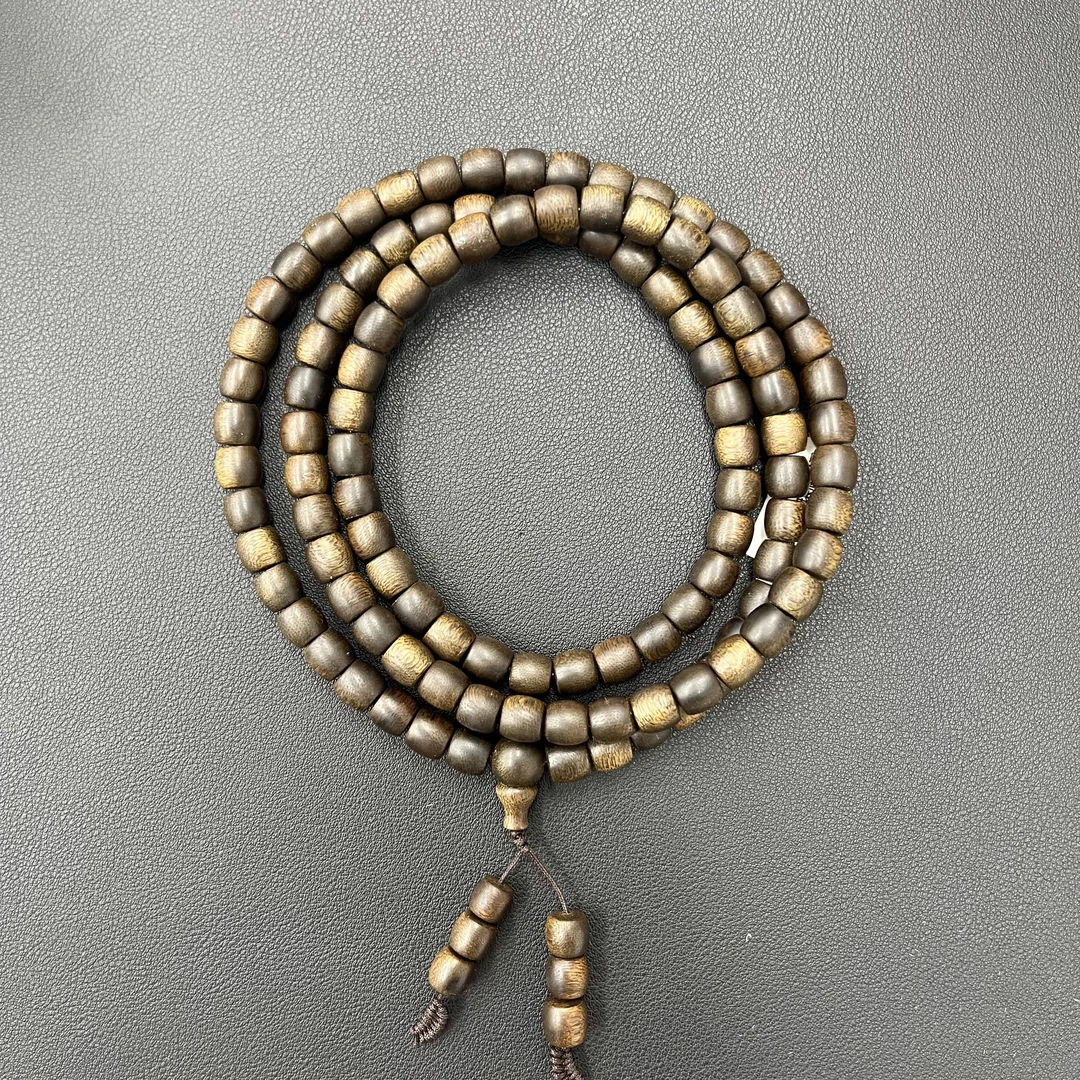 文莱绿奇楠老料魅力桶珠8mm108颗多圈手串多样性发货