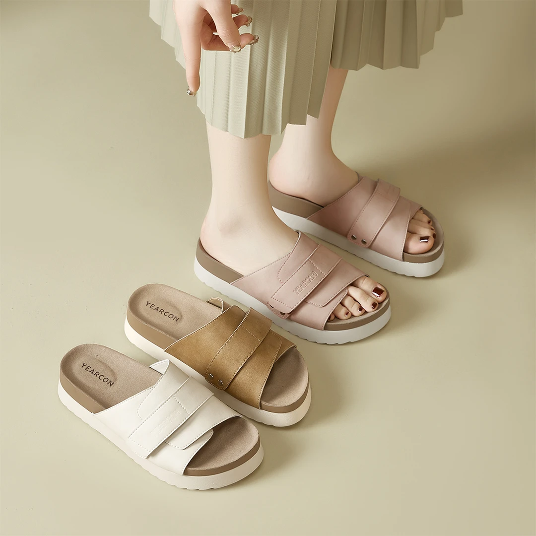 意尔康2025新款防滑厚底沙滩皮革凉拖男女夏季外穿时尚通勤一字拖