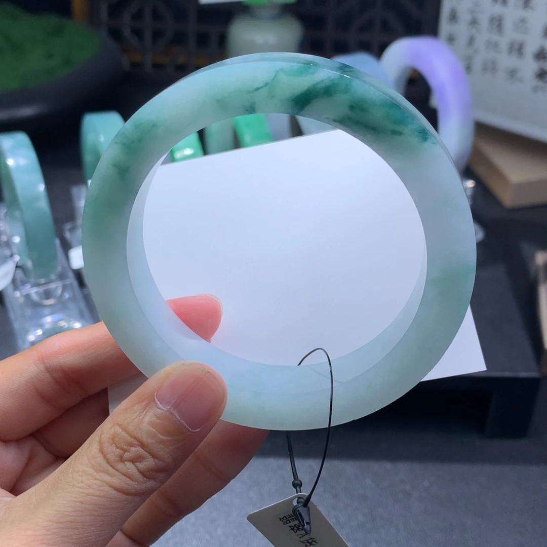 未镶嵌翡翠定制翡翠