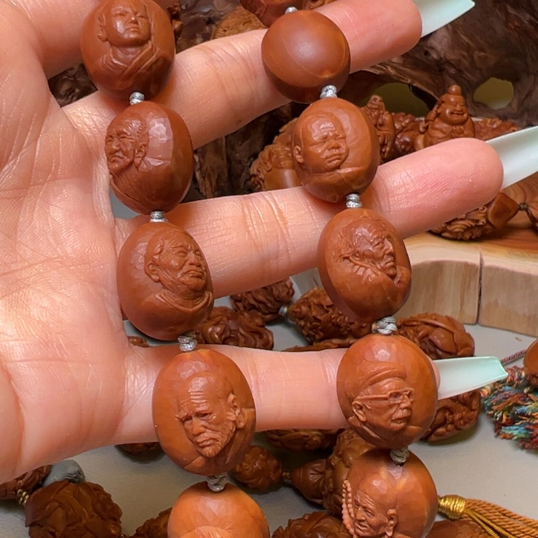 橄榄核吊坠超写实众生相