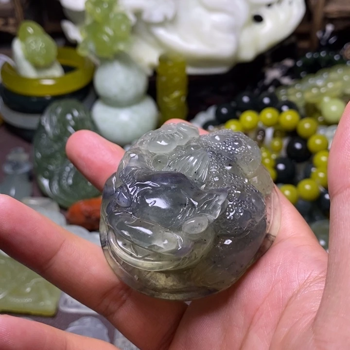 未镶嵌岫玉岫玉颈饰
