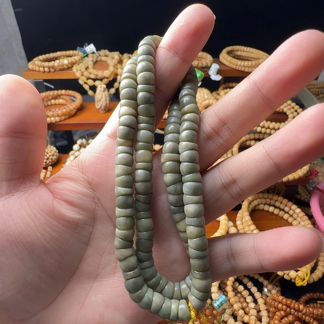 龙脊菩提吊坠卡8大肠绿的