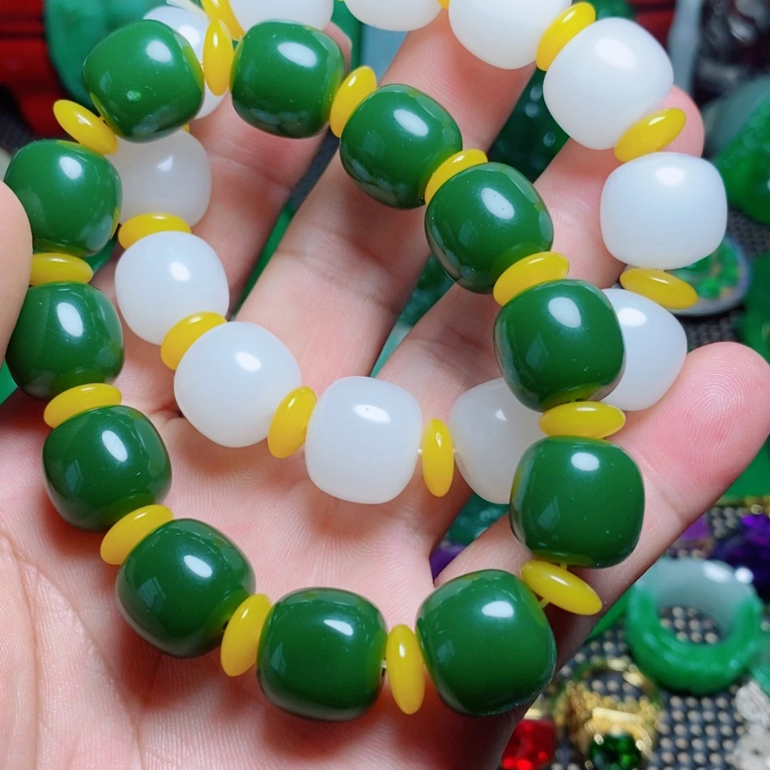 石***人摆件直播间提到这个话题真的是很开心