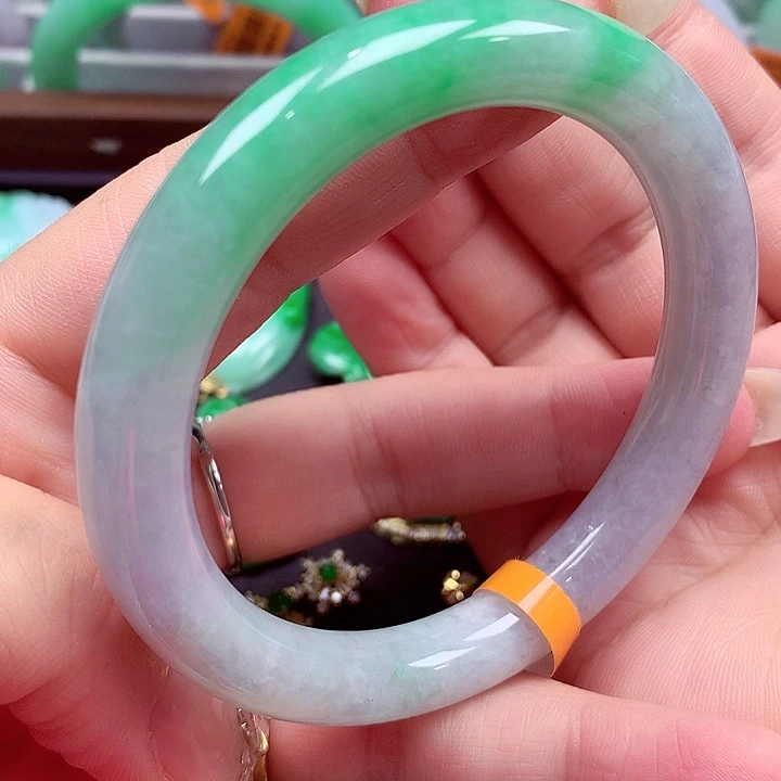 翡翠未镶嵌手镯翡翠手镯