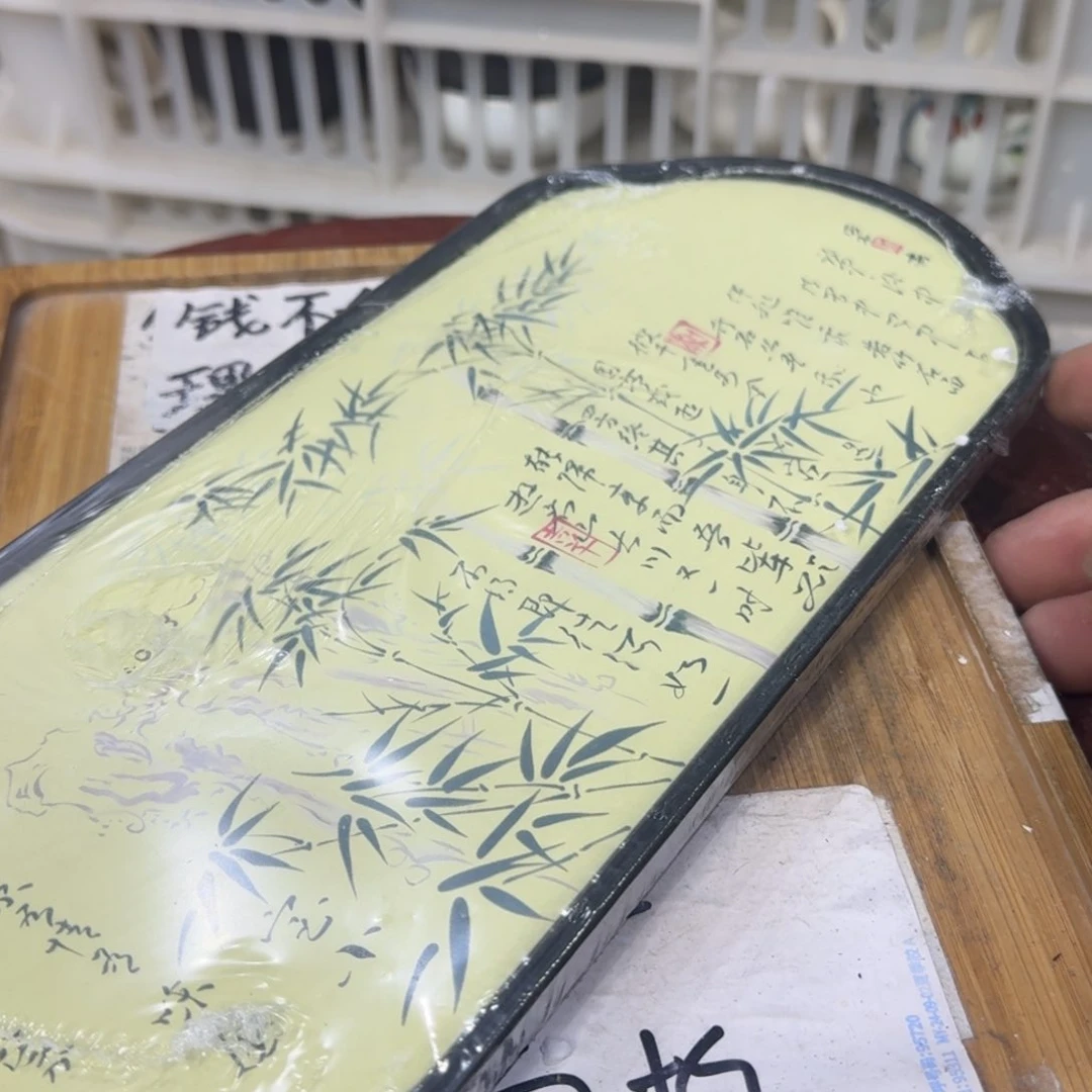 瑕疵介意勿拍陶瓷器皿D006