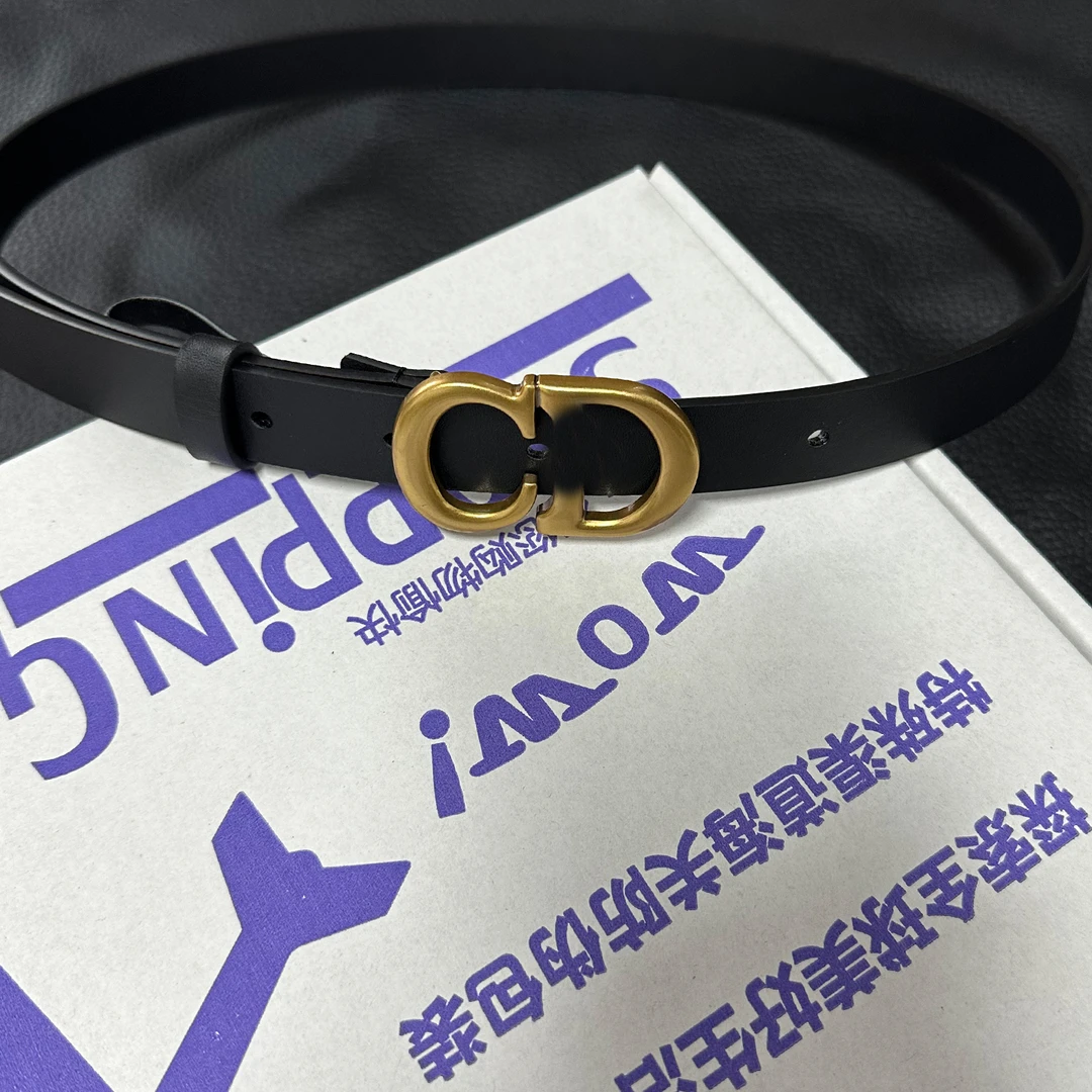 D家 CD扣头高端女黑色牛皮真皮休闲高端潮流女生腰带