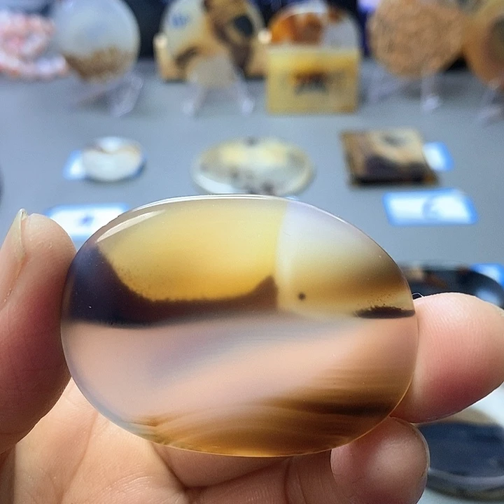 玛瑙/玉髓未镶嵌珠宝半成品