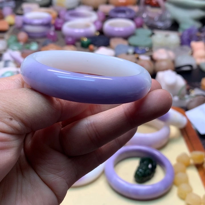 石英岩玉未镶嵌紫手镯51