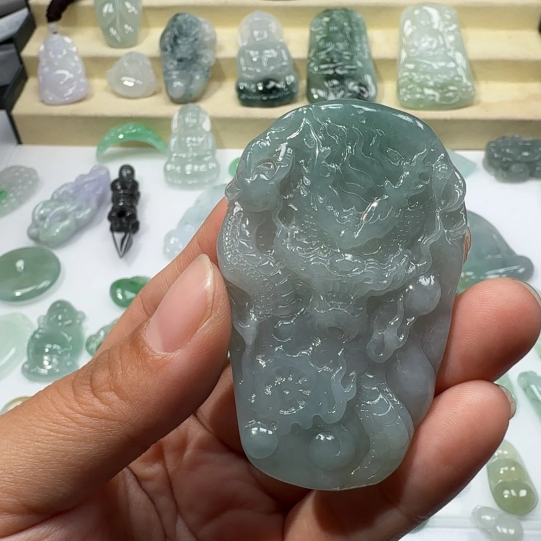 旺***包翡翠未镶嵌颈饰翡翠