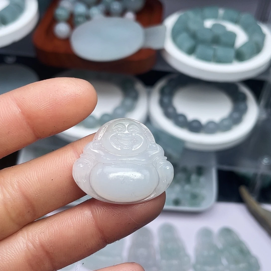 定制翡翠未镶嵌大佛