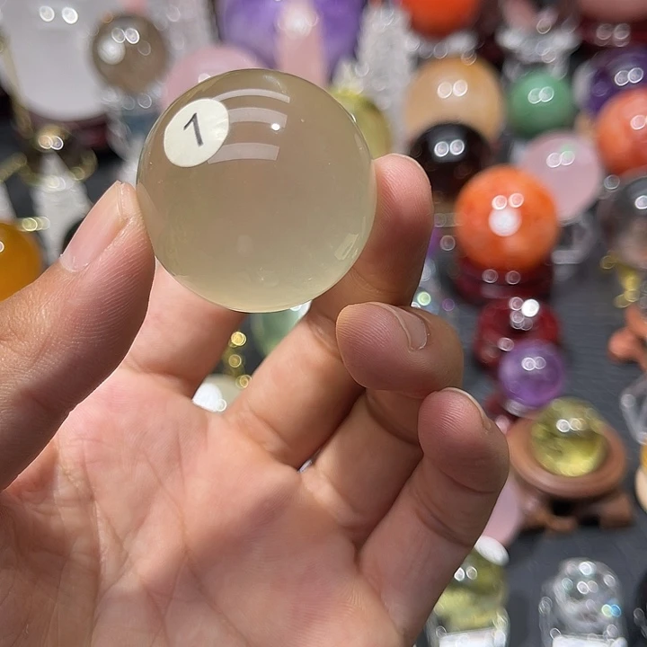 ****咪未镶嵌珠宝半成品水晶微瑕3.49