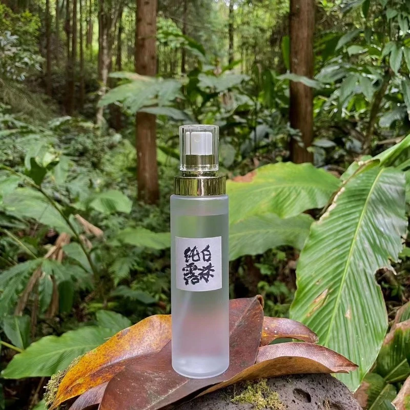 之南自然白茶纯露补水纯白清新原液保湿女士定妆滋润清透水润滋养
